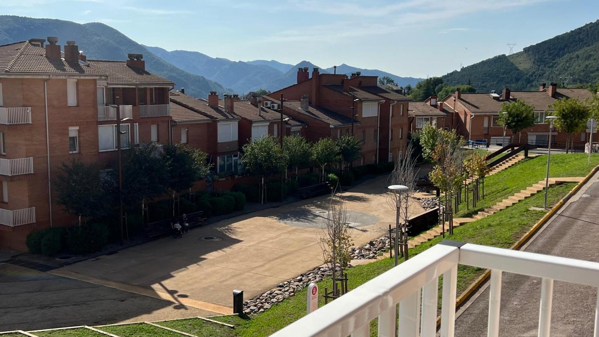 Apartament Reformat Al Bergueda 6P Sant Jordi de Cercs Buitenkant foto