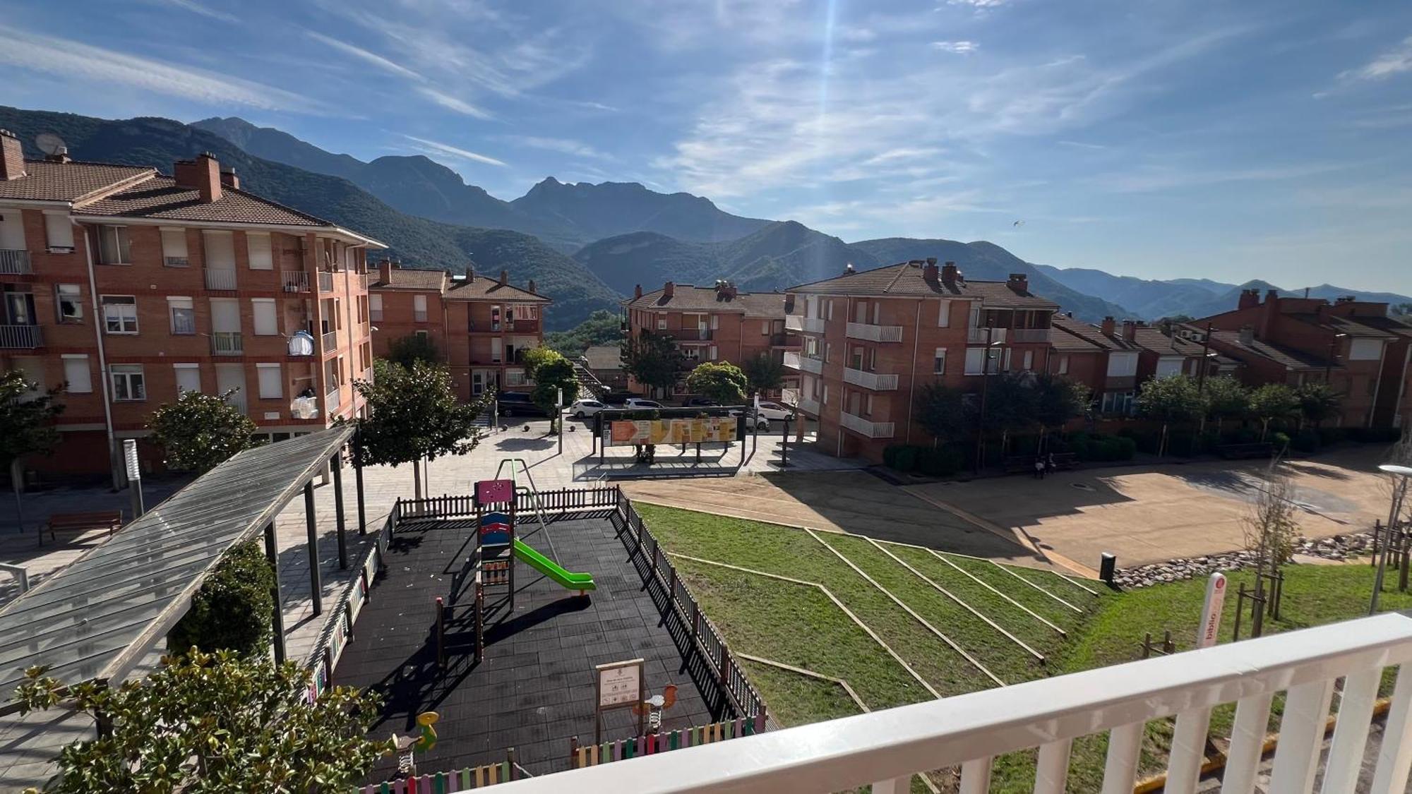 Apartament Reformat Al Bergueda 6P Sant Jordi de Cercs Buitenkant foto